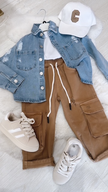 CARGO JEANS CON ELASTICO