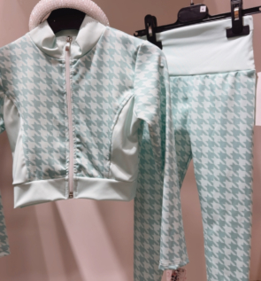 {"eId":"497032054684495","CameraPosition":1}