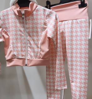 {"eId":"497032054684495","CameraPosition":1}